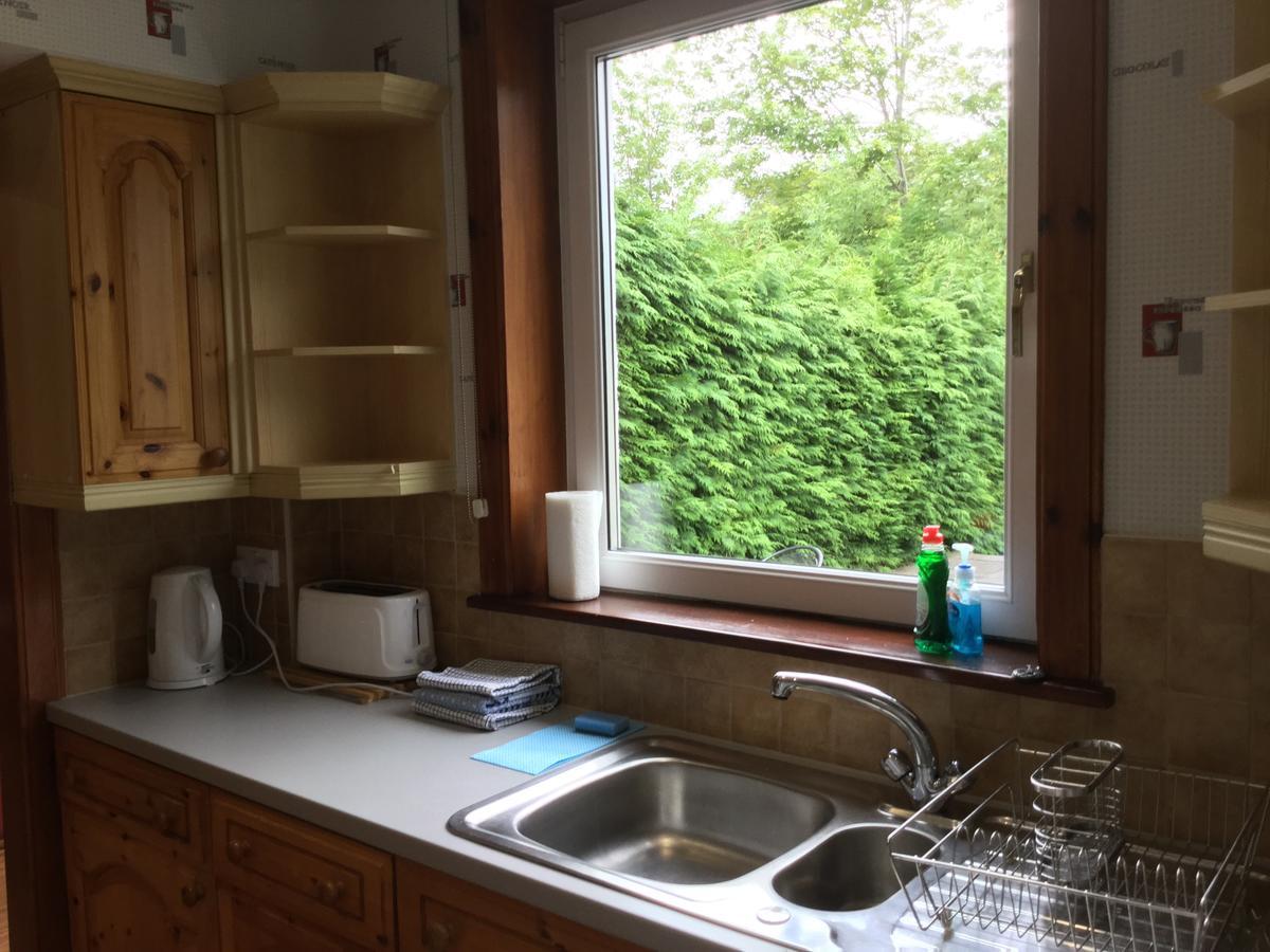 3 Bedroom Culduthel House Free Parking Інвернесс Екстер'єр фото
