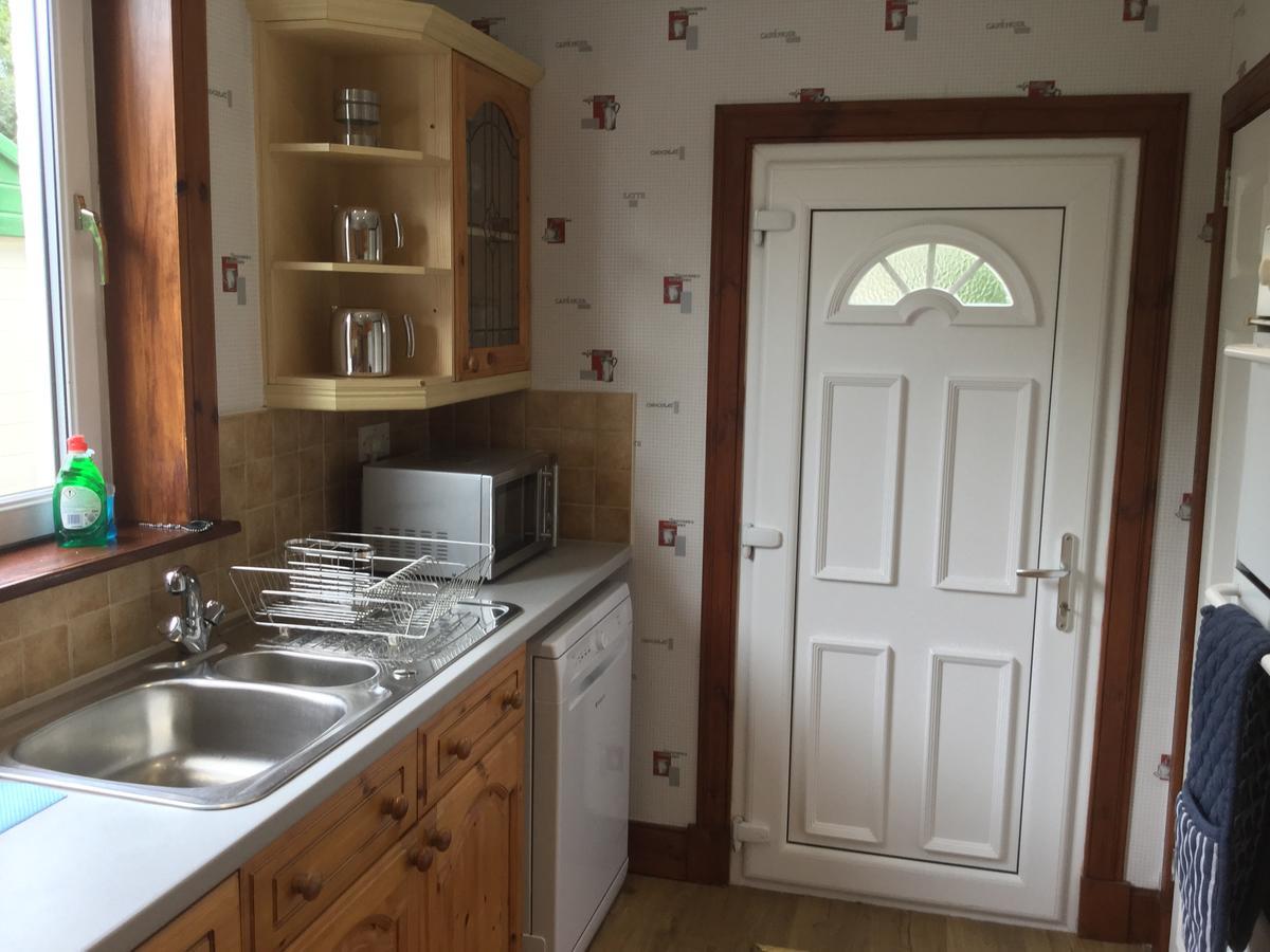3 Bedroom Culduthel House Free Parking Інвернесс Екстер'єр фото
